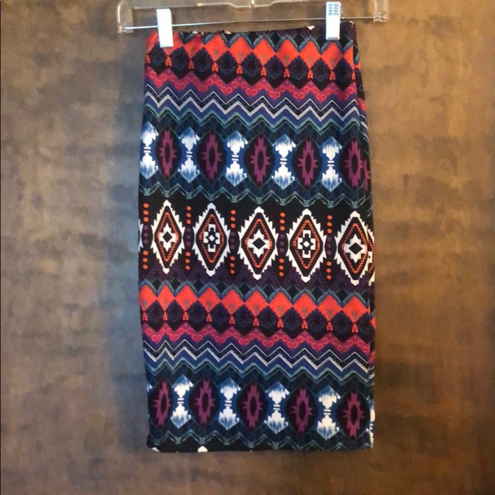 Under knee skirt
